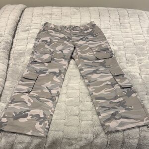 SHEIN Gray Camouflage Cargo Pants